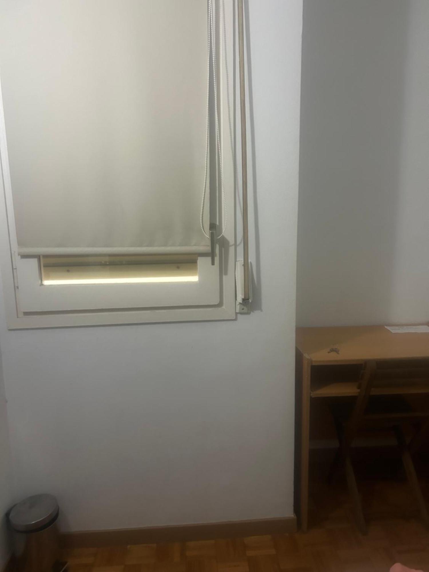 Habitacion Doble Privada En Figueres Экстерьер фото